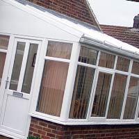 DWARF WALL LEAN TO CONSERVATORY